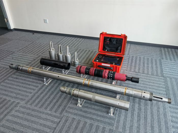 Electro-hydraulic Setting Tool 94 Electro-hydraulic Setting Tool 94